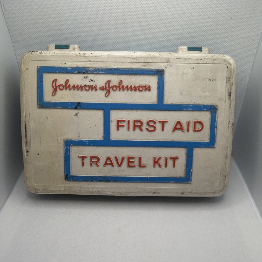 Vintage Johnson & Johnson Travel First Aid Kit 1960’s With Contents